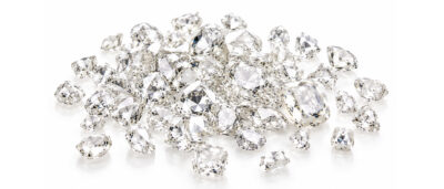 Ansammlung von weißen Diamanten
