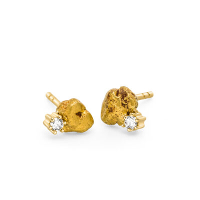 Gold Nugget Ohrstecker der Puna Collection von Jan Spille Schmuck aus Hamburg