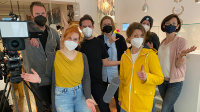 Filmteam bei Dreharbeiten für Sendung neuneinhalb vom WDR zum Thema Faires Gold