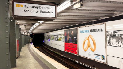 Grossformat Plakat von Jan Spille-Schmuck im Rahmen der Kampagne Fairbruary 2026 in Hamburg Sternschanze