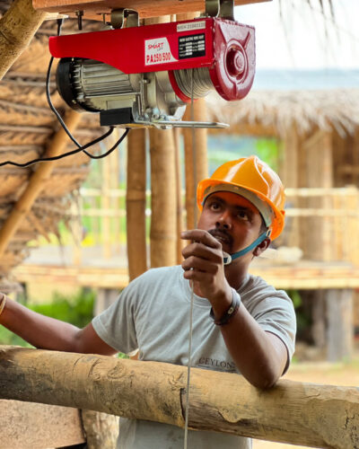 Arbeiter der Edelsteinmine in Sri lanka