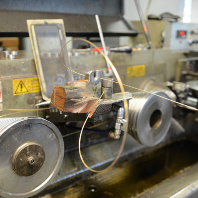 Herstellung von Ketten aus Fairtrade Silber in Großbritannien