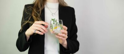 Zeitloser Understatement Look aus faitrade Gold und ethischen Diamanten von Jan Spille aus Hamburg Altona