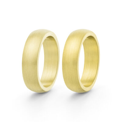 Zwei Eheringe 585 Gold Farbe grüngold legierung zur Auswahl im Gestaltungssystem von Goldschmied Hamburg Jan Spille