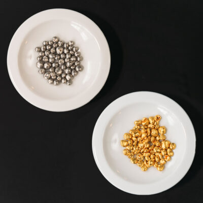 Silber und Gold Granalien