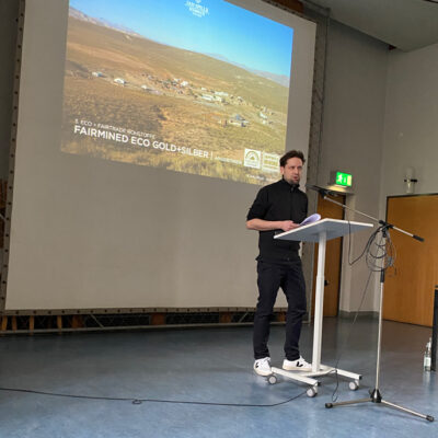 Jan Spille hält Vortrag in der Goldschmiedeschule Pforzheim