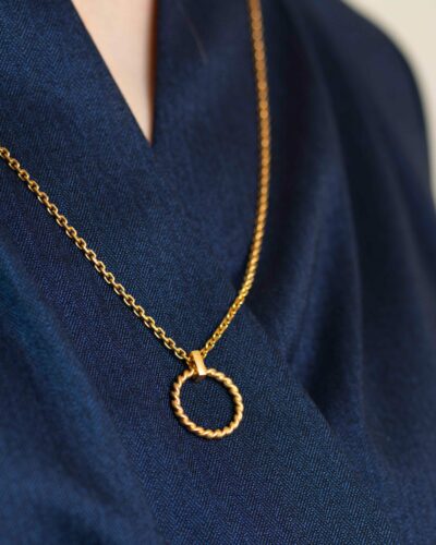 Zarte Echtgold Kette der Kordel-Kollektion aus Recycling Gold von Jan Spille aus Hamburg