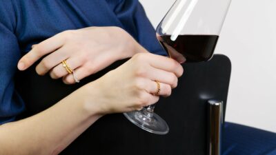 Zeitlose Kordel Verlobungsringe aus Ökogold