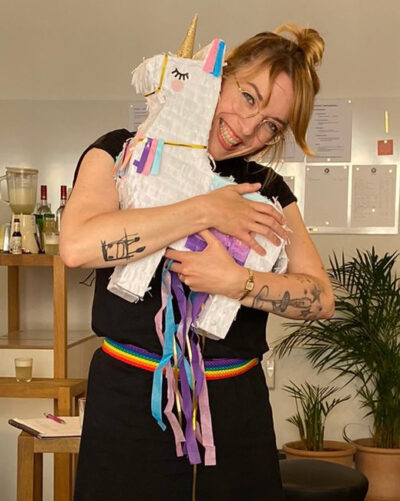 Sina mit Pinata