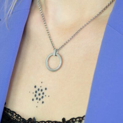 Kette mit Anhänger aus Fairtrade Echtgold der Schmuckkollektion Twister von Jan Spille-Schmuck