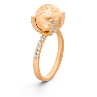 roségold globus ring mit diamantband aus der world kollektion von jan spille