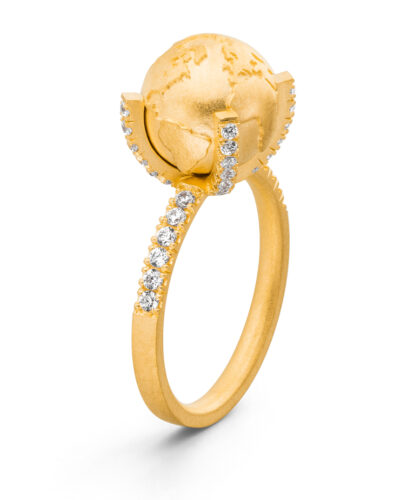 einzigartiger verlobungsring aus der World-Collection von Goldschmied Jan Spille aus Hamburg